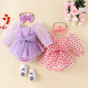 Baoshi Clothing Spring and Autumn New Newborn Children's Love Mesh Harper with Headwear Set