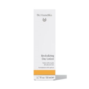 Revitalisierende Gesichtslotion Dr. Hauschka Revitalizing 50 ml Feuchtigkeitsspendend