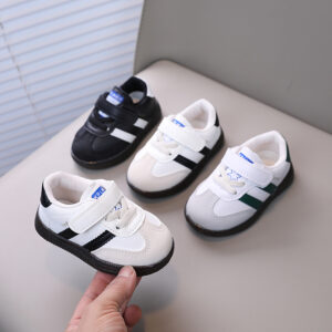 2024 Spring and Autumn New Korean Edition Boys' Casual Board Female Baby Soft Sole Breathable Sports Children's Moral